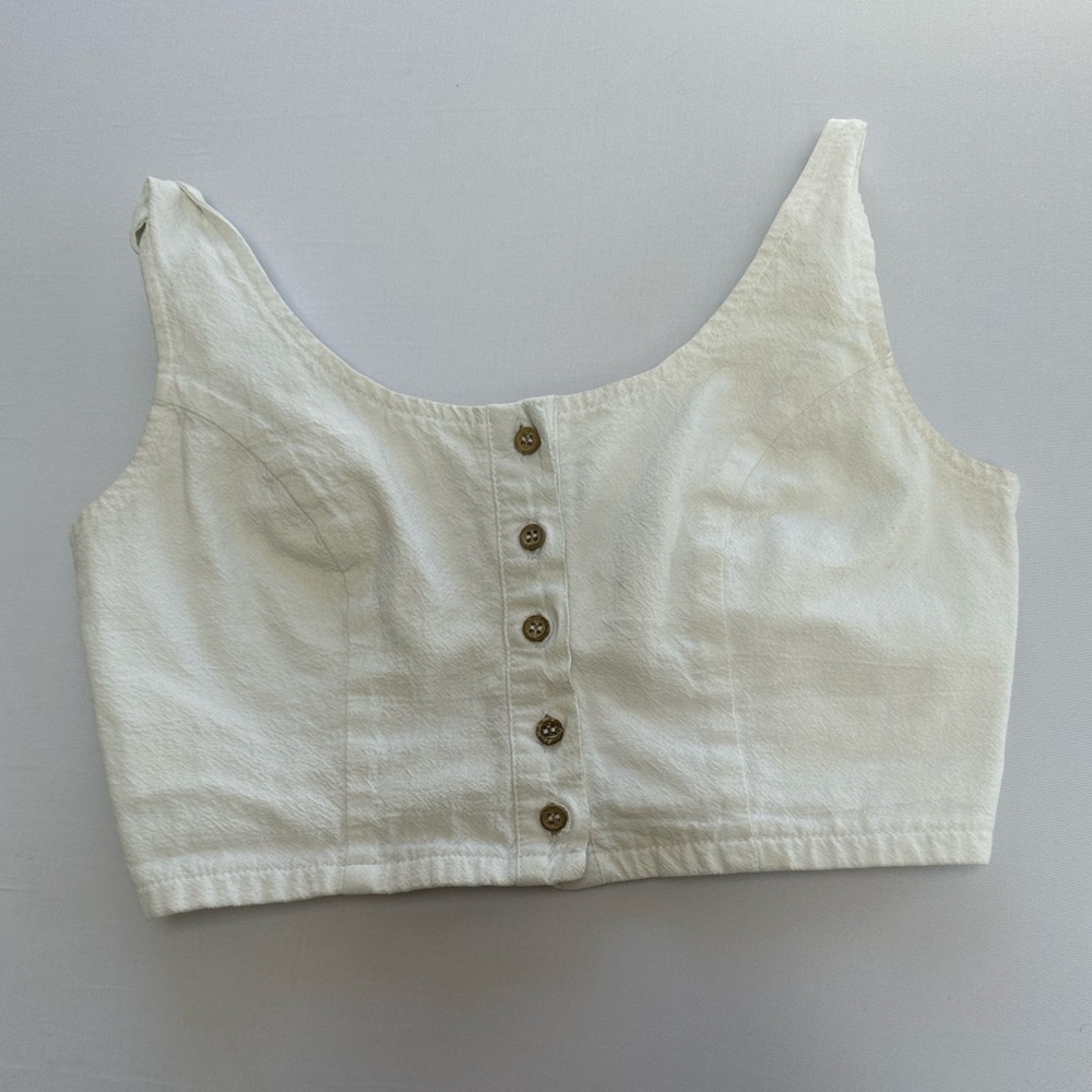 Kendall & Kylie Button Up Crop Top